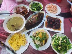 -小鱼草莓采摘园农家乐·小鱼餐厅
