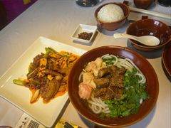 花溪牛肉粉-黔香阁(大上海时代广场店)