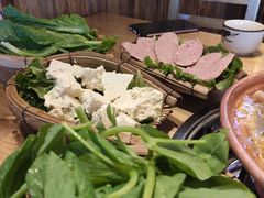 -阿婆情腊排骨火锅(金虹路店)