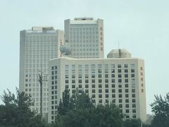 -亮马河大厦办公楼-1座