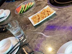 -三人行骨头王火锅(长寿店)