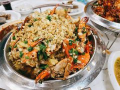 -凤凰路何眼镜香辣蟹(花果园店)