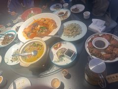 -鸽子侯·家宴·平价海鲜(市图书馆店)