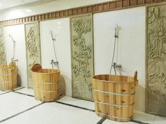 -庞大滦州国际大酒店