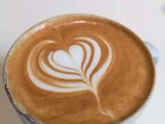 拿铁-VESH COFFEE(定西路店)