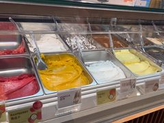 -VENCHI 闻绮(上海佛罗伦萨小镇店)
