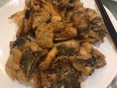 -御满江海鲜酒家(洛溪新城店)