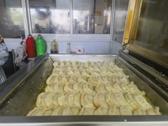 -周震馄饨