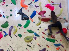 -问山MountQuest攀岩馆