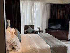 -深圳福青龙华天假日酒店