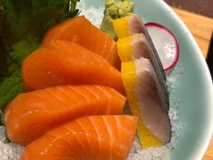 三文鱼腩刺身-立山居酒屋·烧鸟 天妇罗(西北湖店)