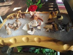 云南运过来菌类拼盘-滇釜火锅·能喝汤的火锅(车公庄店)