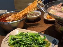 -肖四女乐山跷脚牛肉(南汇大学城生活广场店)