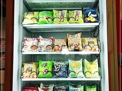 -来伊份(瑞虹天地瑞虹坊店)