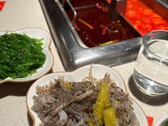 -海底捞火锅鲜切牛肉主题店(长寿路店)