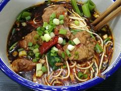 盅盅排骨面-山城盅盅面