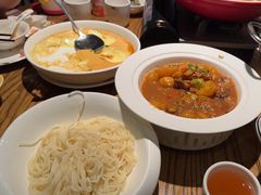 -爱碗亭·鲜炒湖南菜(壹城中心店)