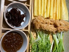 煎饼卷大葱-老德州四合院·德州菜(天衢路店)