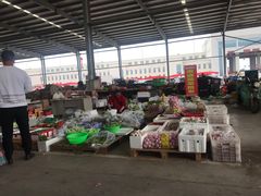 -东方鼎信农副产品交易中心