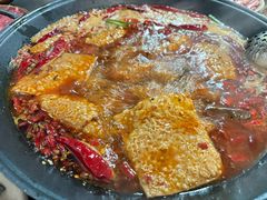 -黄潇洒老火锅(九眼桥宏济巷店)