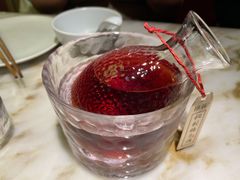 自制杨梅酒-初蓉丨遇见新川菜(亲贤街荣耀店)