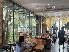 -樾餐厅泰式海鲜火锅(民歌湖店)