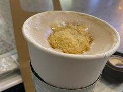 -星巴克(上海虹桥站2A检票口)