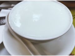蛋白炖鲜牛奶-澳洲牛奶公司(佐敦店)