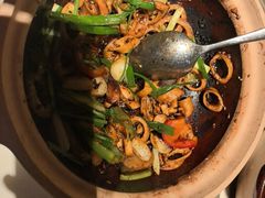 -八府香鸭·啫啫煲(华山路店)