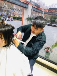 -组合发型