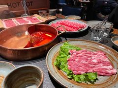 鸳鸯锅-老墙根涮肉·铜锅·烧烤(欢乐谷·王四营店)