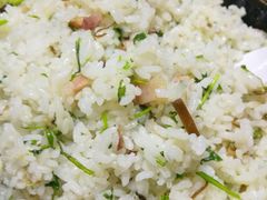 -侬佳蒸菜馆(听潮店)