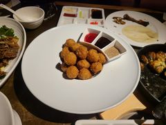 干炸小丸子-四季民福烤鸭店(西单华威约饭街店)