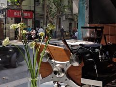 -Onirii Coffee(长乐路店)