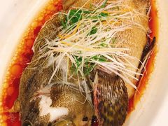 -榕树下海鲜馆(坪山路店)