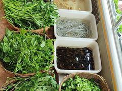 -三锅莊·牦牛肉火锅·香格里拉特色藏餐宴请餐厅(菱角塘路店)