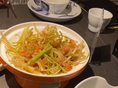 -前海沿·青岛菜(大拇指广场石老人店)