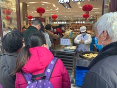 等位区-上海市长春食品商店(淮海中路店)