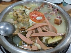 -泸州酸菜豆花火锅川师店