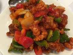 菠萝咕噜肉-陆羽海鲜酒家