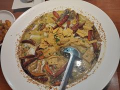 -鱼亨小鲜酸菜鱼(大信店)