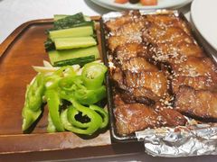 手工煎饼配烤肉-玉玲珑(陆家嘴店)