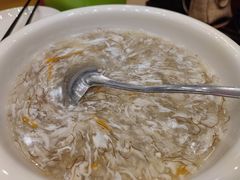 -侬佳蒸菜馆(听潮店)