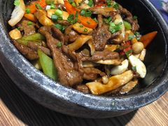 石锅嫩牛肉-湖碟轩·私厨坊(张家港店)