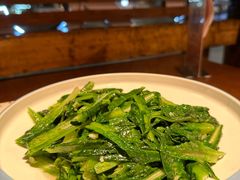 -二厨·吊桥小院·脆皮烧鸡公·本地农家菜(沿江西路店)