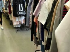 -东荟城名店仓