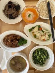 -童谣里医疗级月子中心(独栋湖景店)