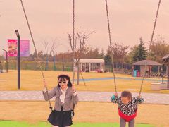 -季高兔窝窝亲子园(上海薰衣草公园店)