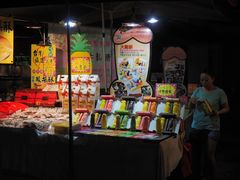 -六合夜市