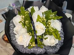 -亭亭鲜花店(中山北路店)